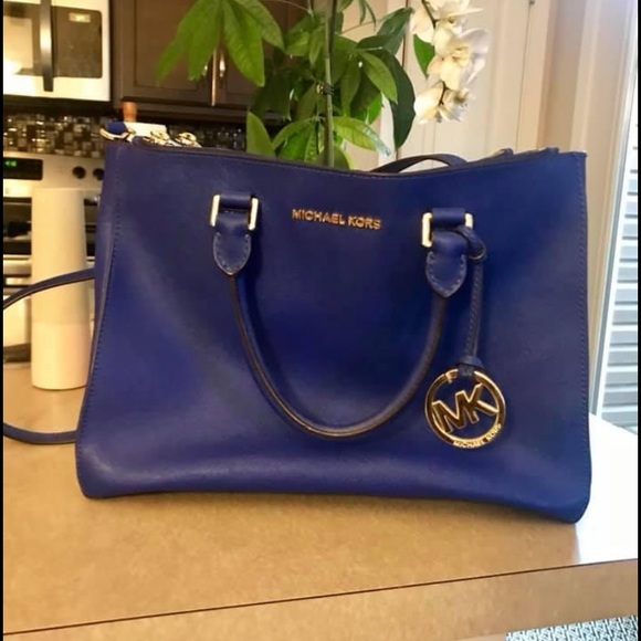 Michael Kors Handbags - Michael Kors Sutton Blue Saffiano Leather satchel